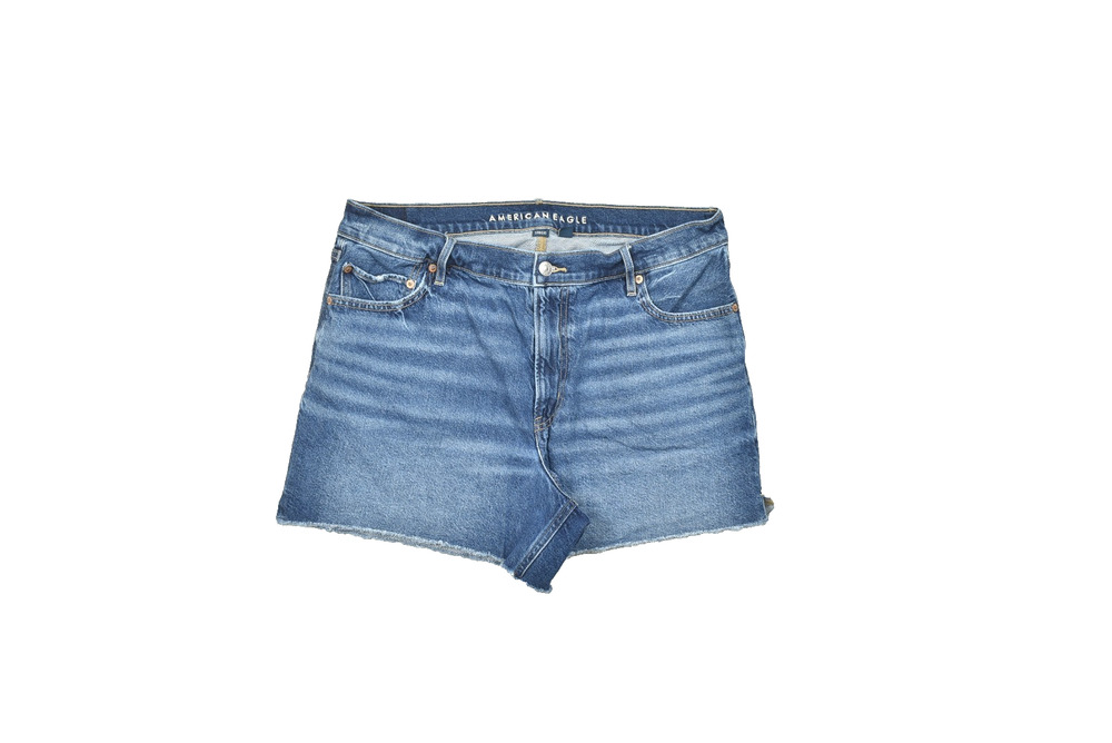 American Eagle Women's Plus Size 16 Blue Distressed Relaxed Denim Short